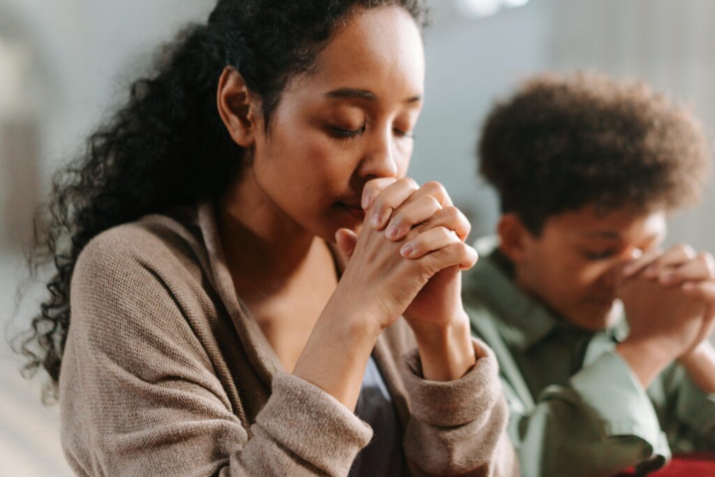 Why You Should Be a Praying Mom