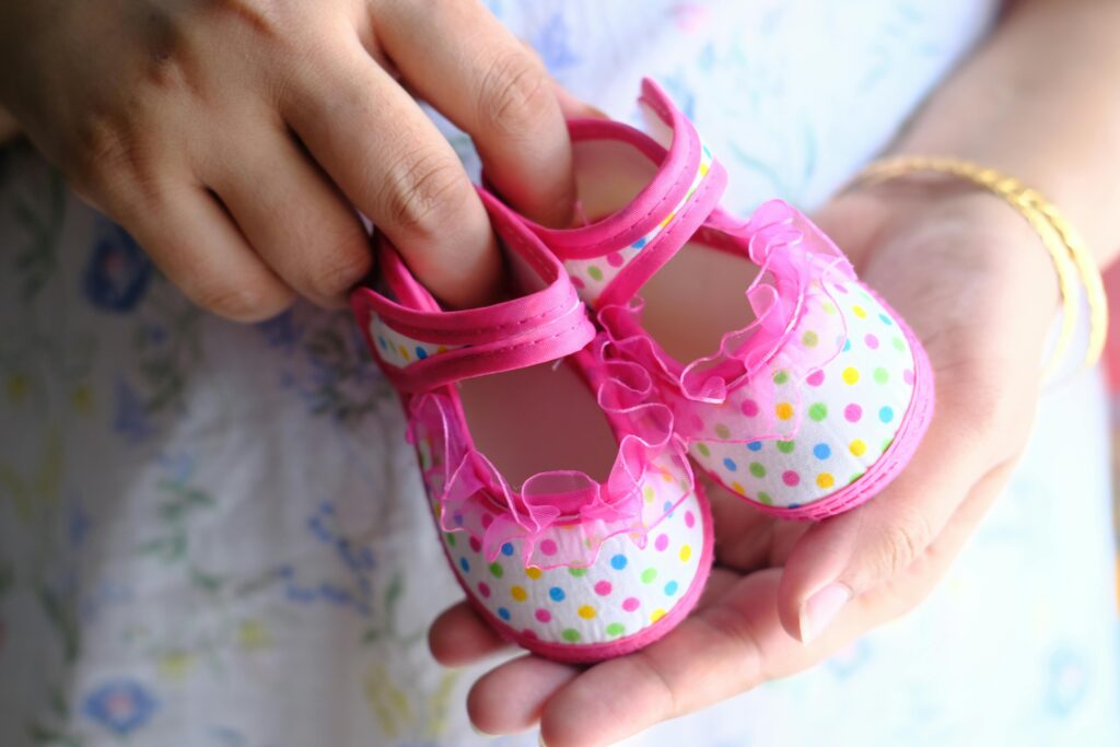 Do Babies Really Need Shoes Before They Can Walk?